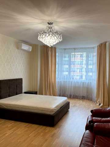 Юлії Здановської вул. (Ломоносова), 73-Е