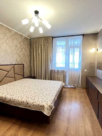 Лукрецька вул. (Левітана), 3