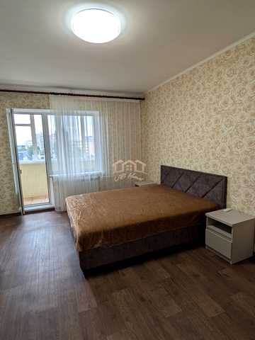 Романа Шухевича просп. (Генерала Ватутіна), 14-А