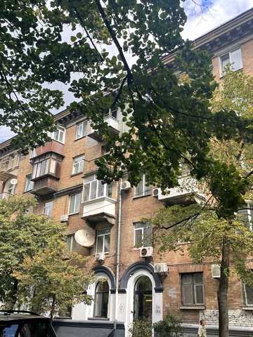 Волоська вул., 46/32
