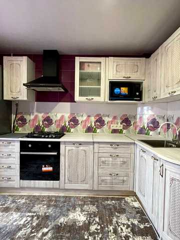 Металургів просп., 50