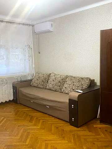Новосельського вул., 46а