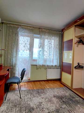Оболонський просп., 40