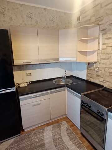 Червоної Калини просп. (Володимира Маяковського), 69