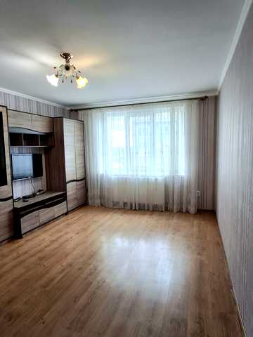 Крайна вул., 1-Б