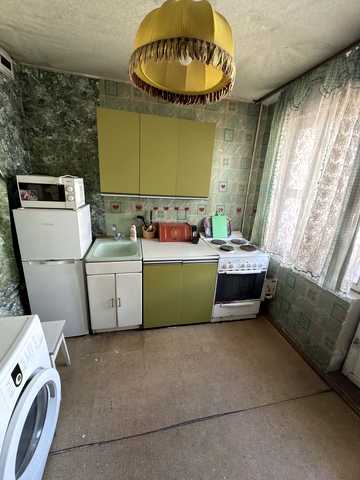 Приозерна вул., 4