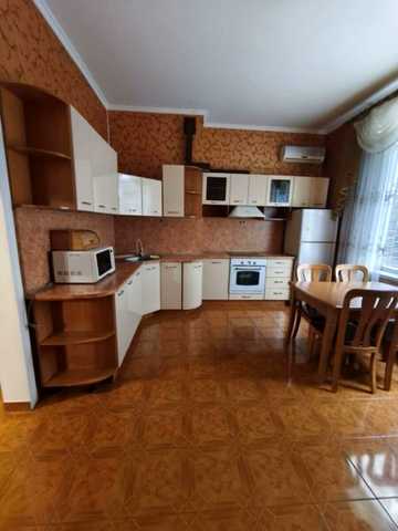 Мала Арнаутська вул., 105/1