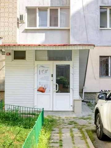 Новомістенська вул., 10