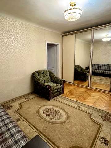 Володимирська вул., 82-А