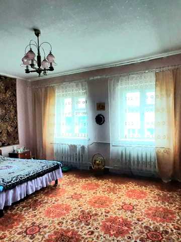 Набережна, 50