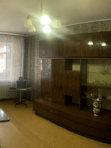 Головківська вул., 2