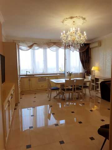 Шевченка просп., 33б