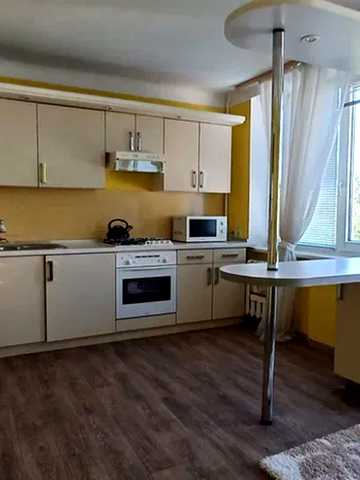 Тараса Шевченка бульв., 38