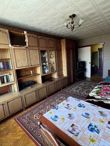 Івана Дзюби вул. (Сім'ї Сосніних), 12