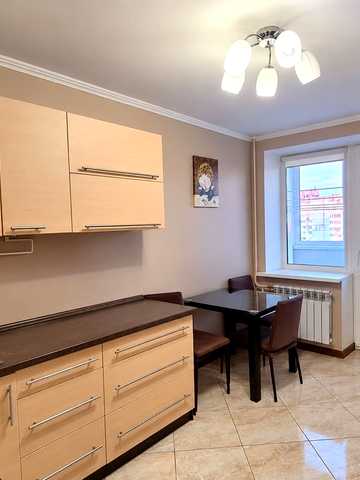 Леся Курбаса просп., 3-В