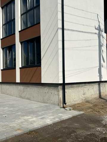 Тараса Шевченка вул., (Будинок 1)