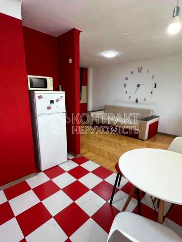 Шекспіра вул., 16