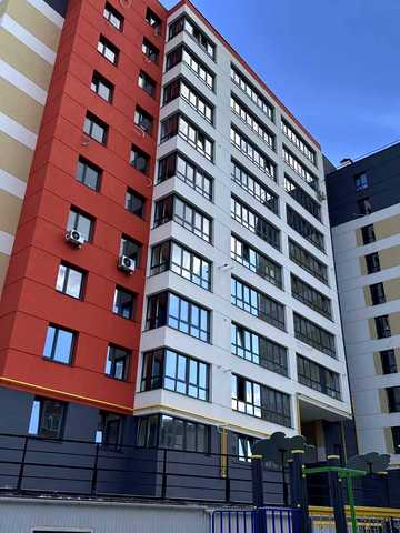 Тролейбусна вул., (Будинок)