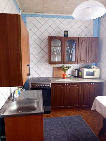 Нескорених вул. (Героїв Праці), 15а