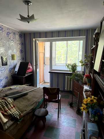 Богдана Хмельницького вул., 24