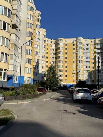 Генерала Григоренка вул. (Москаленка), 69