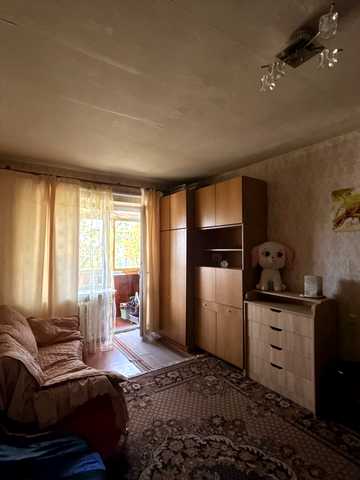 Дванадцятого Квітня вул., 26