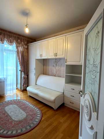Соломії Крушельницької вул., 37