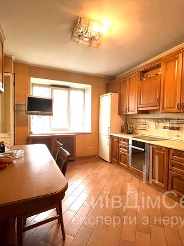 Миропільська вул., 39