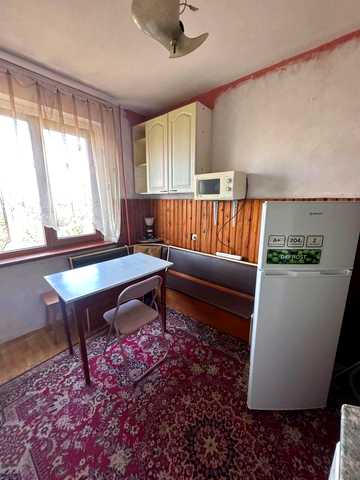 Героїв 128-ї Бригади вул. (8 Березня), 35