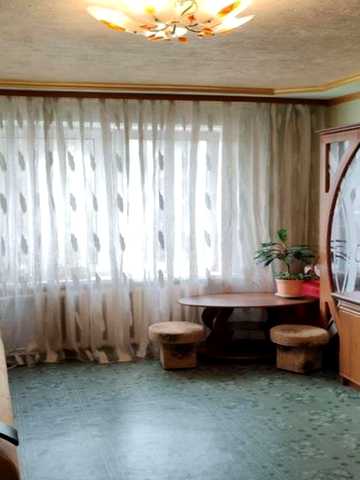 Чорновола вул., 66