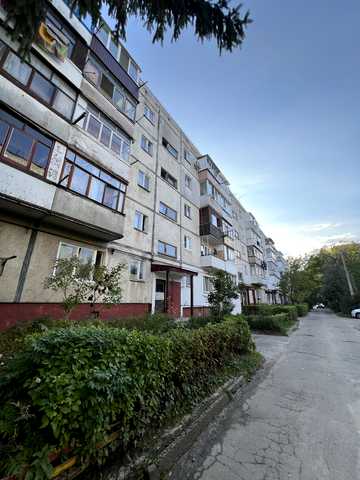 Генерала Всеволода Петріва вул. (Гречка), 15