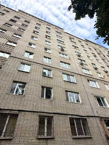 Стрийська вул., 61