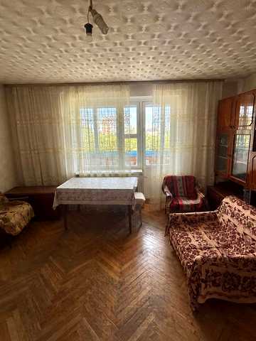 Романа Шухевича просп. (Генерала Ватутіна), 26