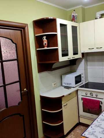 Наукова вул., 49