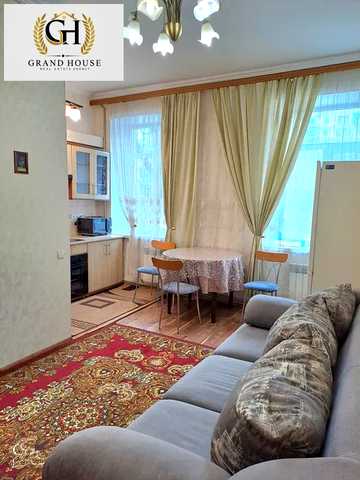 Пашутінська вул., 44г