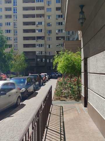 Михайла Грушевського вул., 30г
