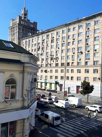 Кооперативна вул., 13/2