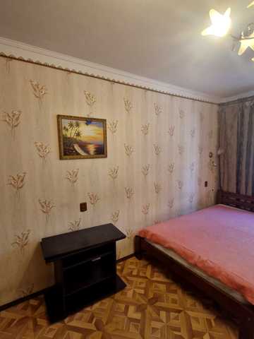 Педагогічна вул., 22