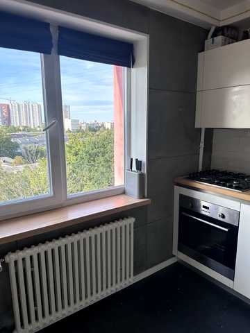 Голосіївський просп. (40-річчя Жовтня), 124 к1