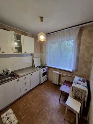 Вацлава Гавела бульв. (Івана Лепсе), 85