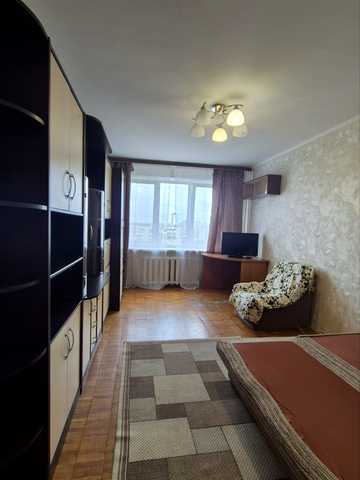 Георгія Гонгадзе просп. (Радянської України), 32-Ж