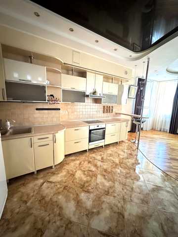 Шевченка просп., 4б