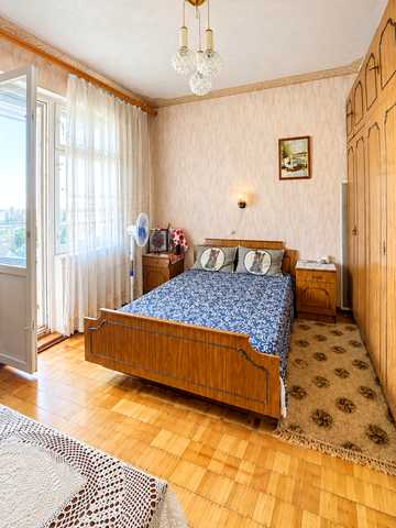 Миколи Закревського вул., 7
