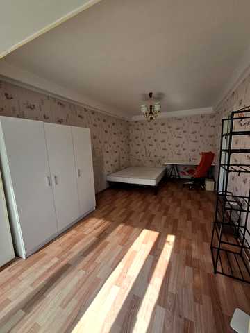 Митрофана Довнар-Запольського вул., 6