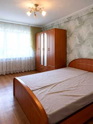 Володимира Івасюка просп. (Героїв Сталінграду), 11-А