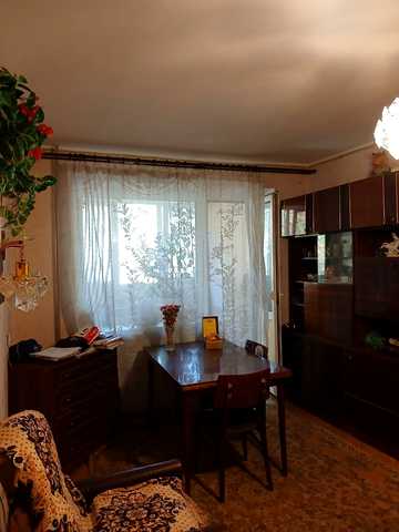 Сегедська вул., 5б