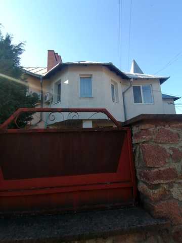 Садова вул.