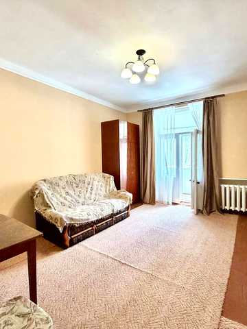 Мостобудівників вул., 8