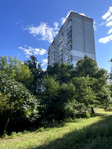 Деміївська вул., 47