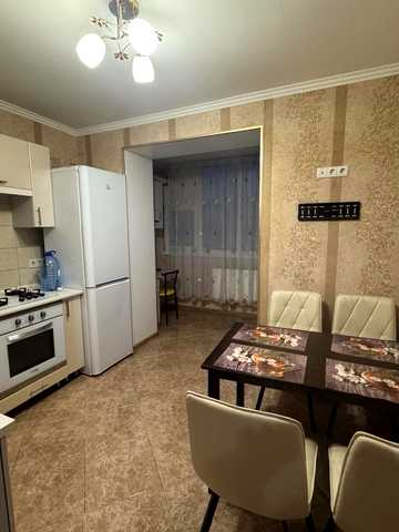 Миколаївська вул., 26